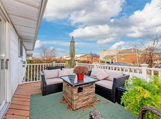 3469 Park Ave, Oceanside, NY 11572