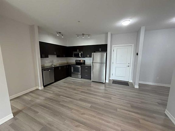 3rd image of 117 N Copperpond Cmn SE #219