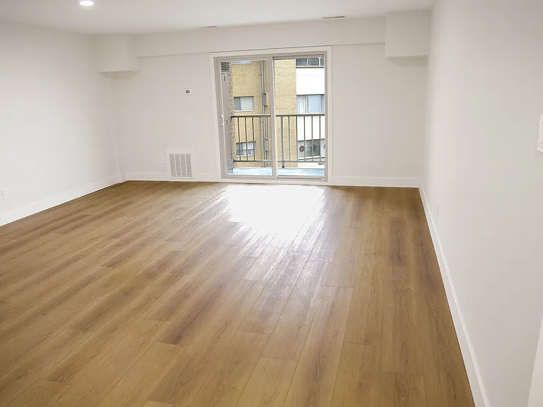 Drexeline Apartments — Photo 31