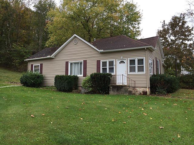 1st image of 367 Gallia St