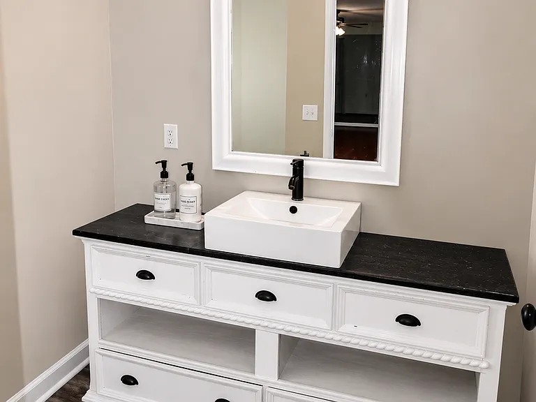 116 Greenbriar Trl — Photo 9