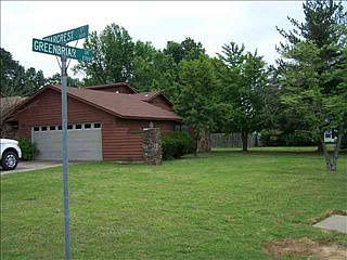2nd image of 101 Briarcrest Ct