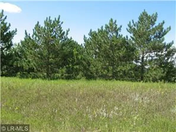 241 Park Cir, Ottertail, MN 56571