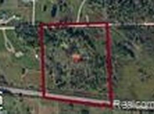 Lakewood Ln, Attica, MI 48412