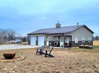 10883 Paine Rd, Mound City, KS 66056