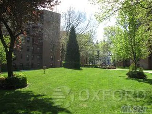 Sold by Oxford Property Group | media 2