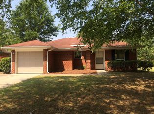 100 Ayana Ct, Raeford, NC 28376