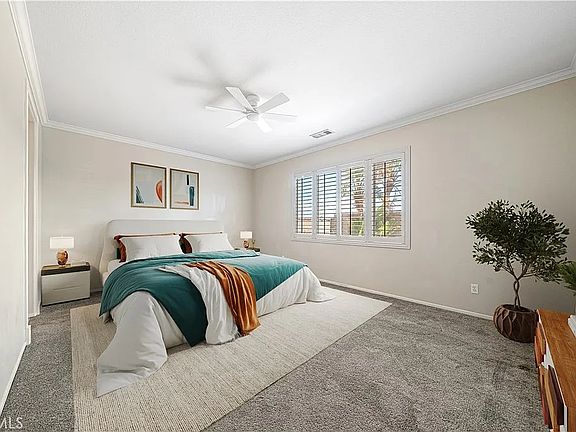 3rd image of 17886 Robusta Dr