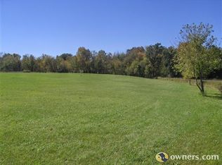 W3435 Jay Rd, Fredonia, WI 53021