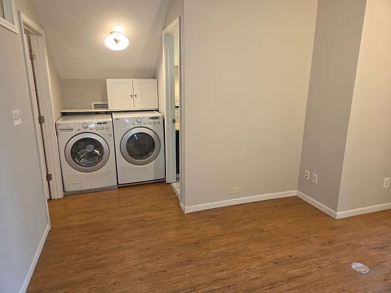 604 Florence Ave — Photo 5