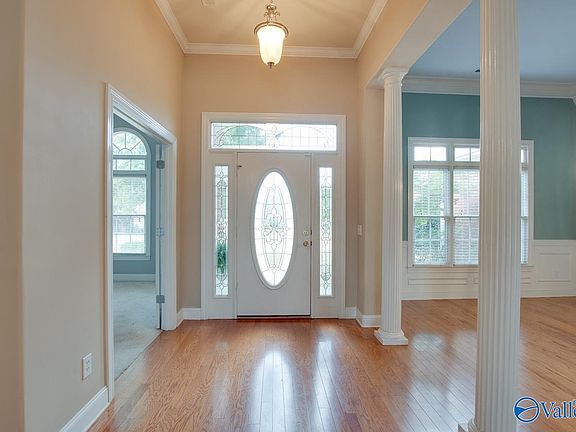 2nd image of 204 Pearle Wood Ct
