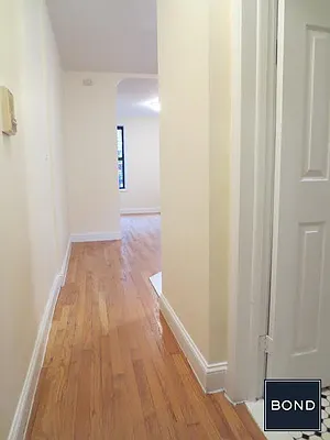 Rented by Bond New York | media 7