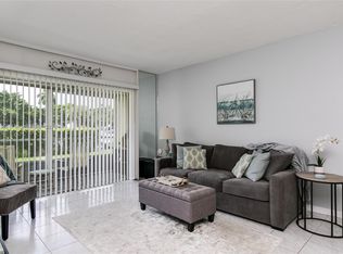 1001 Hillcrest Ct APT 102, Hollywood, FL 33021