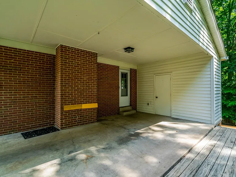 7217 Reservation Dr — Photo 46