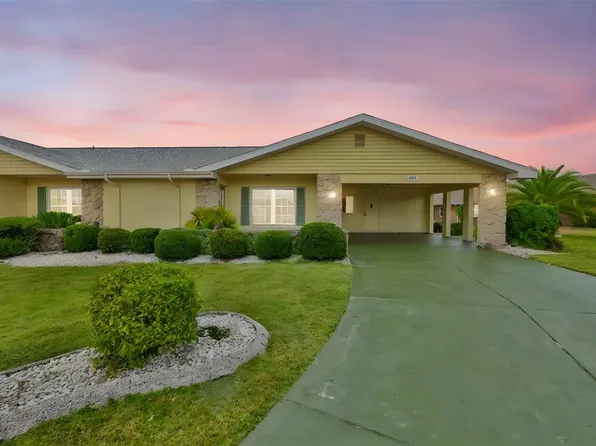 1007 Strawpocket Pl, Sun City Center, FL 33573