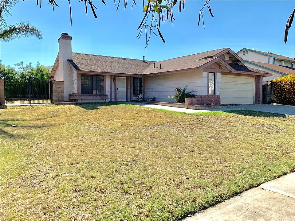 2nd image of 7452 Catawba Ave
