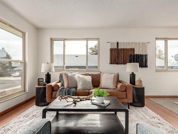 4th image of 9623 Meade Court