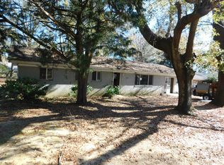 1714 Magnolia Dr, Prentiss, MS 39474