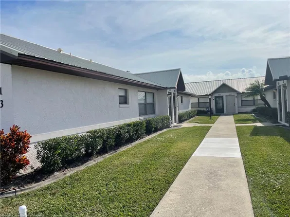 303 Villaway E, Sebring, FL 33870