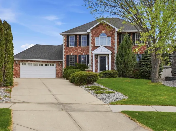 7 J Brown Pl, Leduc, AB T9E 6P9