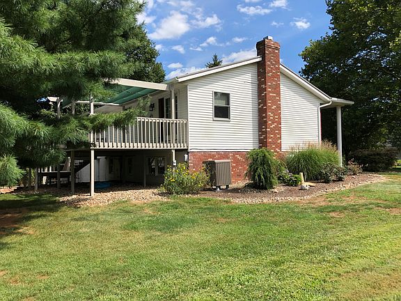 4th image of 2051 Chateau Cir