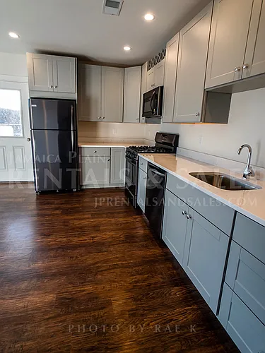 76 Stonley Rd Photo 1