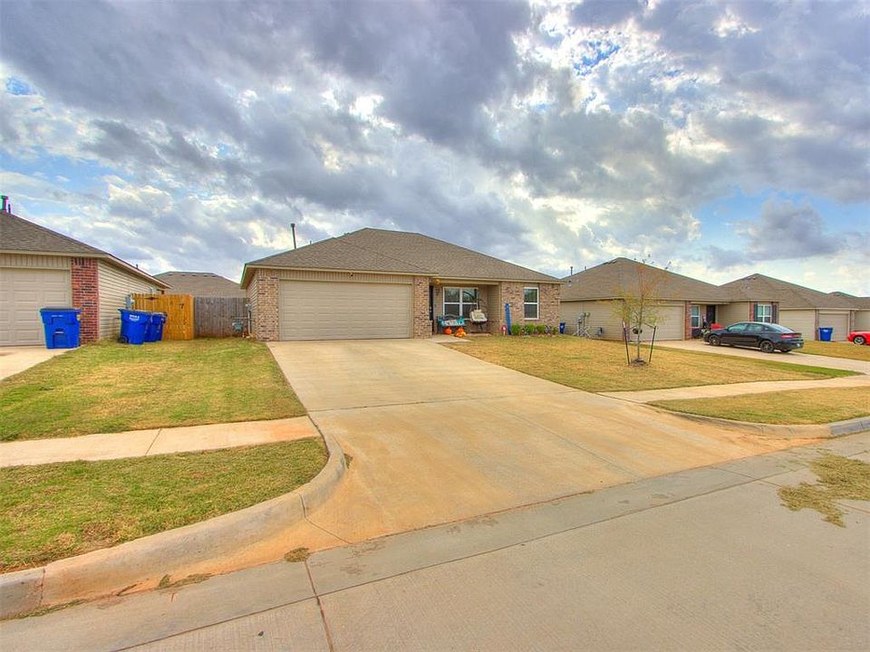 1st image of 806 W Judy Dr
