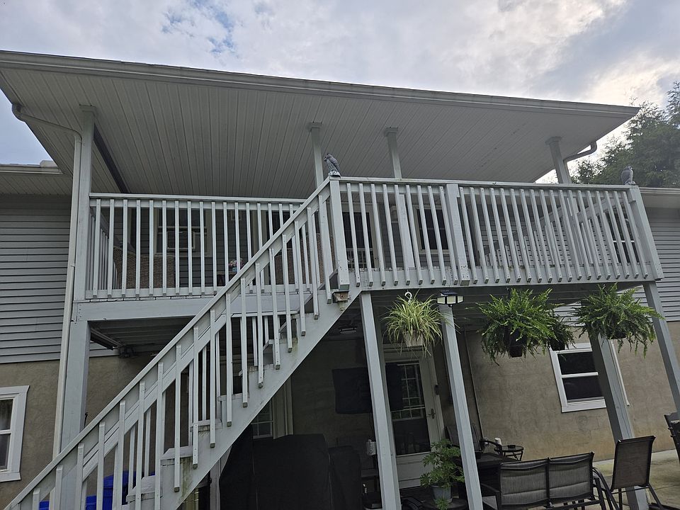 2nd image of 97 Florence St