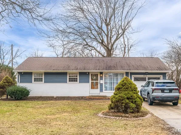 2012 Clark Ave, Granite City, IL 62040