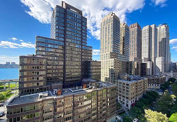 3rd image of 303 W 66th St APT 14EW