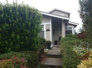 725 N 74th St, Seattle, WA 98103