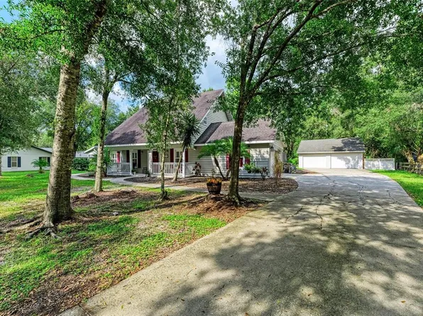 903 137th St E, Bradenton, FL 34212