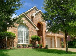 1608 Oakhollow Dr, Corinth, TX 76210