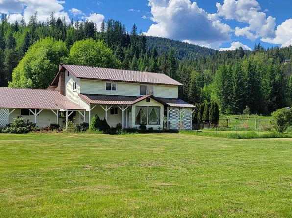 262 Juniper Ln, Bonners Ferry, ID 83805