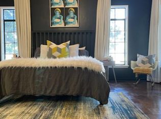 900 S Hobart Blvd #1, Los Angeles, CA 90006