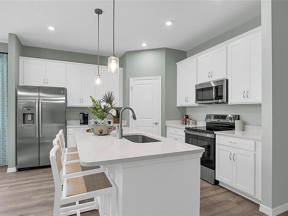 7th image of this home