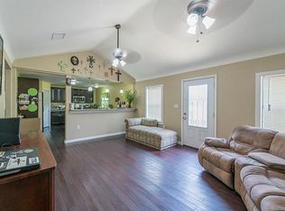324 Deer Run St, Somerville, TX 77879