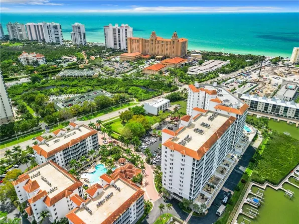 400 Flagship Dr, Naples, FL