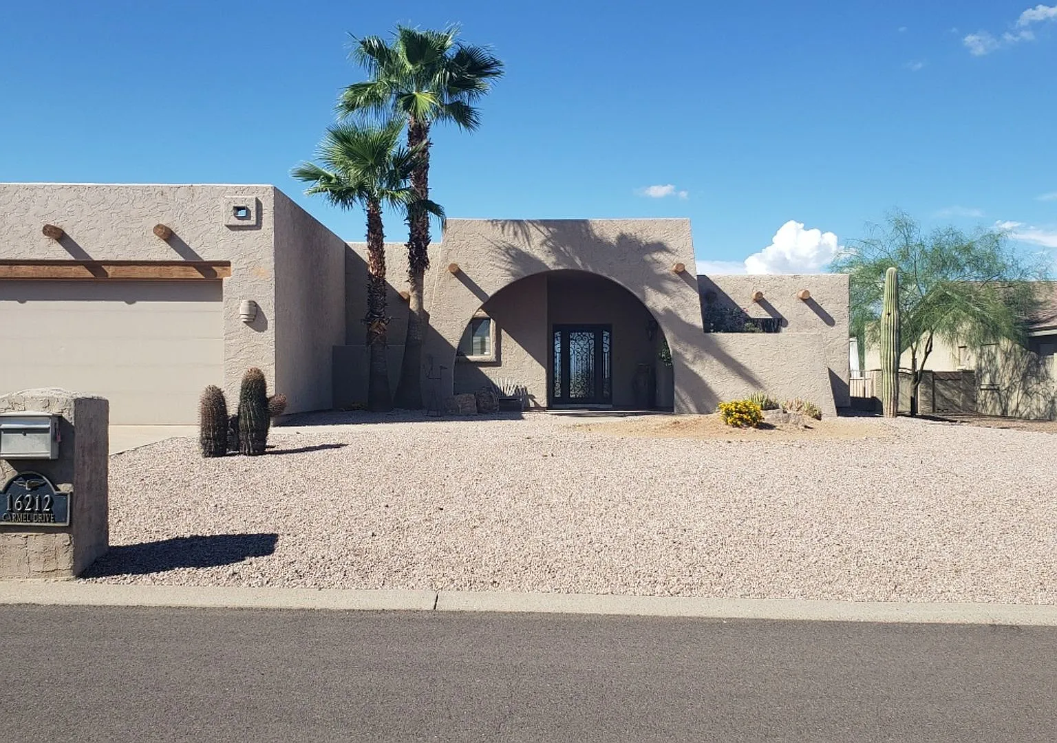 Unfurnished Great Single Faimly Home. — Photo 1