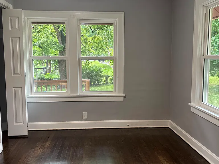 7221 Park Ave — Photo 12