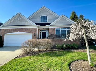 5049 Bristol Ct, Lyndhurst, OH 44124