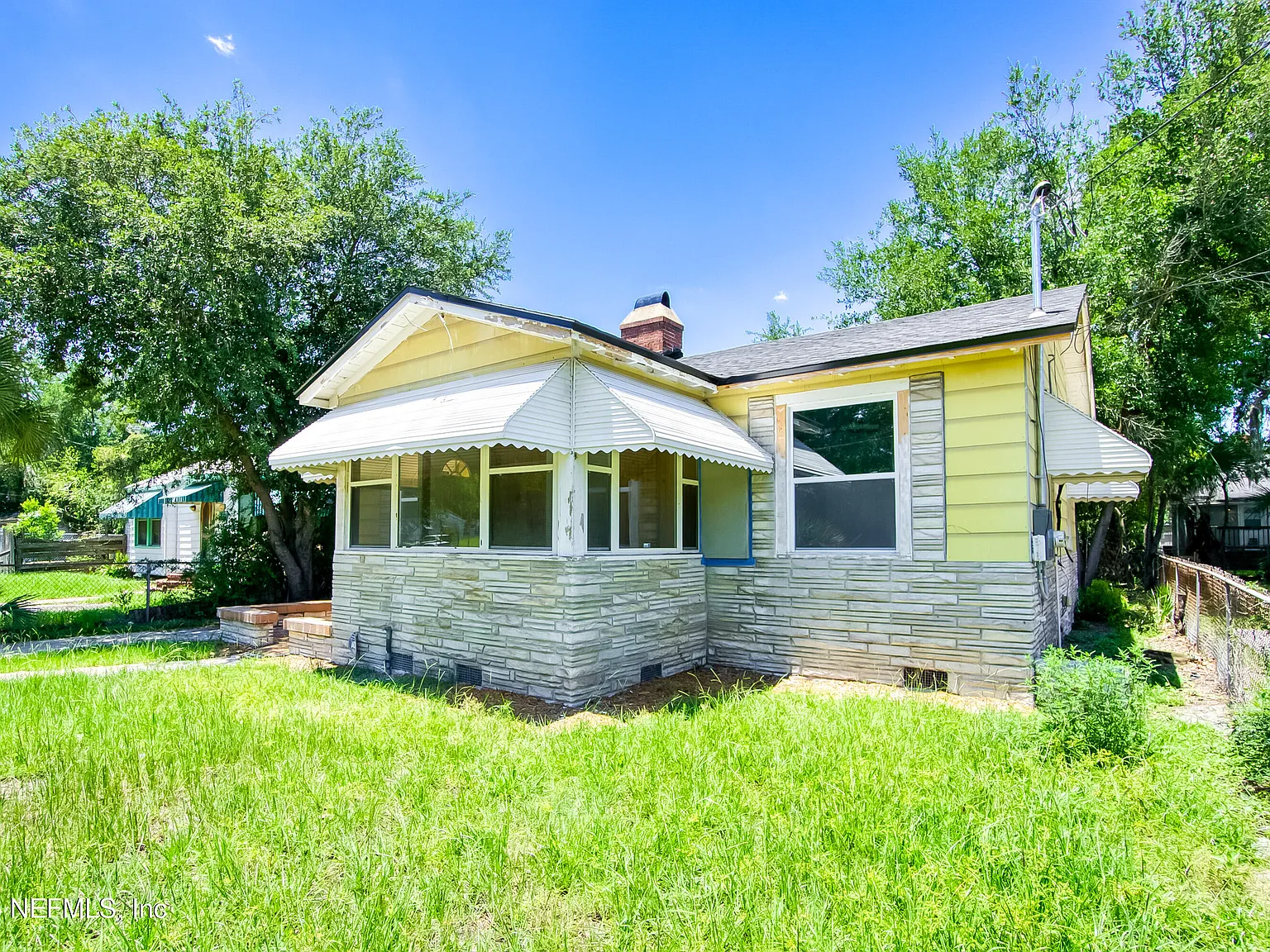 2 bed, 1.0 bath, 924 sqft, $1,250 — Photo 3