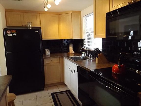 5th image of 2651 Regatta Dr