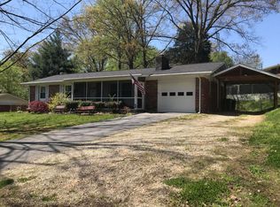 4516 Robindale Dr, Knoxville, TN 37921