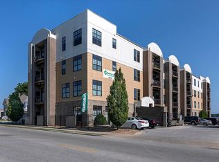 623 W Walnut St UNIT 105, Springfield, MO 65806