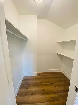 Rented by Amin Property Group Inc | media 27