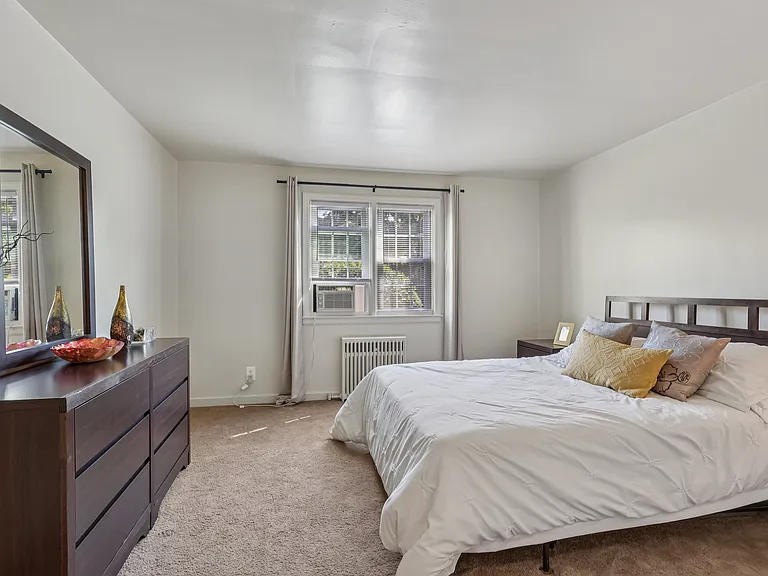Greenwood Village Apartments — Photo 28