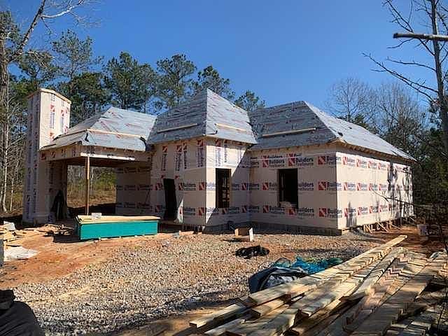 1st image of 33 Camp Cir