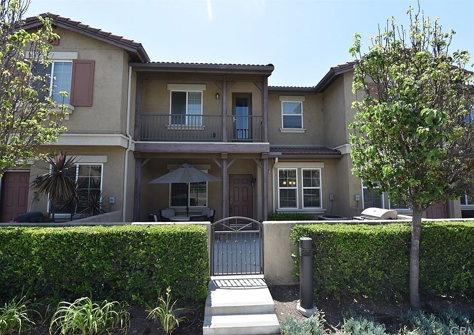 1st image of 386 W Mountain Holly Ave