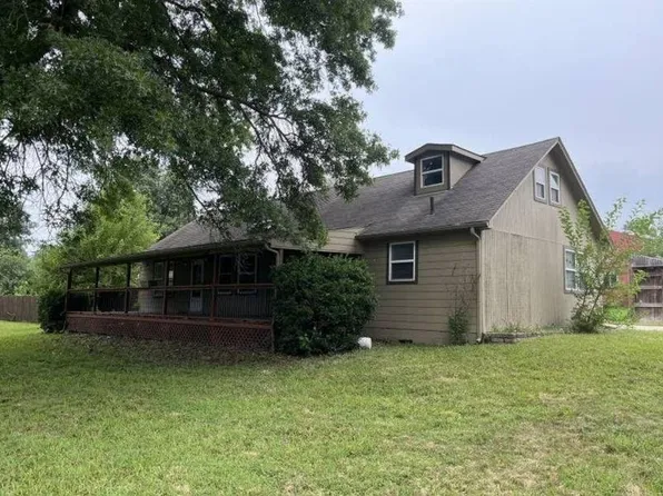 3209 N 155th St, Basehor, KS 66007
